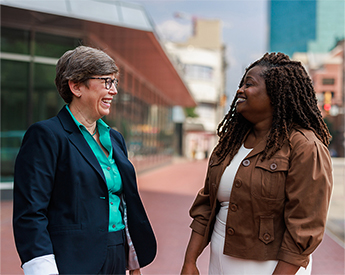 Executive Education participants in downtown Fort Worth