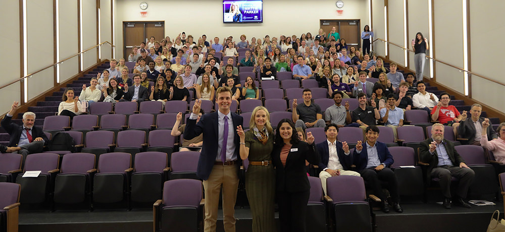 MC Mayor Parker and audience