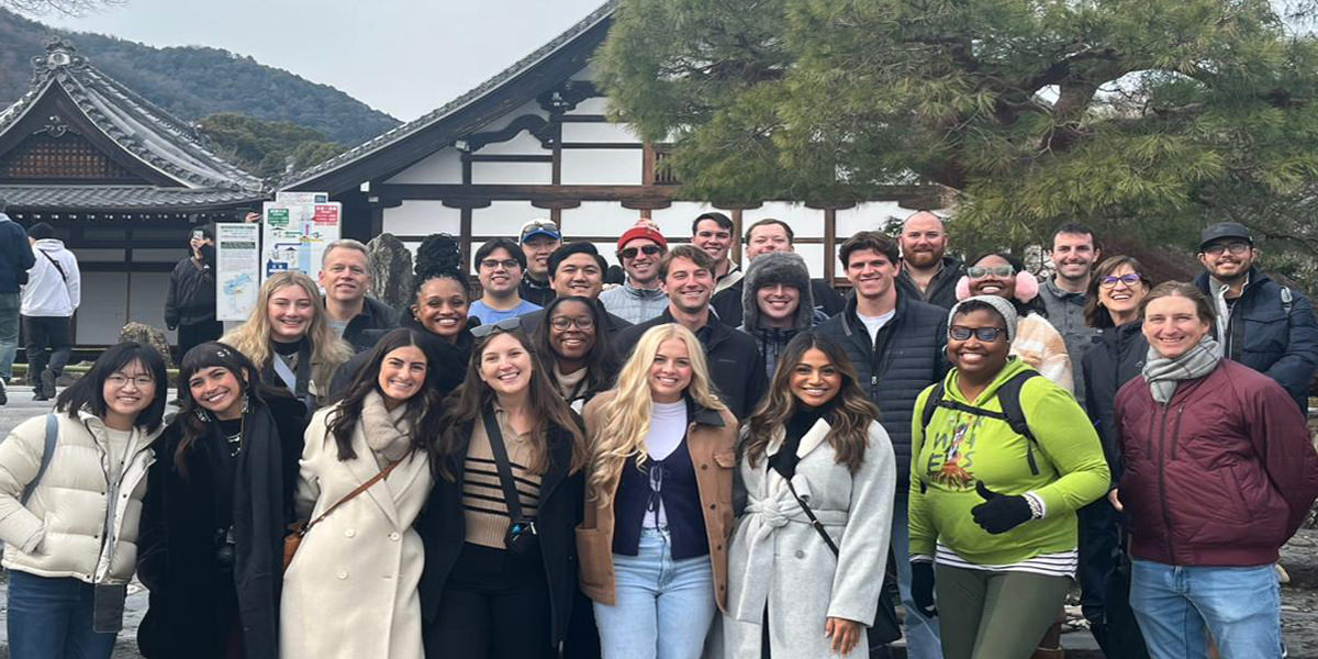 Grad student study abroad in Japan group