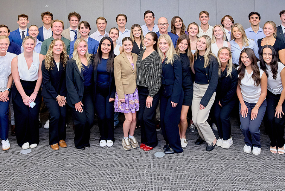 TCU Gives Day sales students